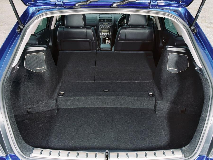  Lexus IS300 SportCross 2001 года  (UK) (фото 6 из 6)
